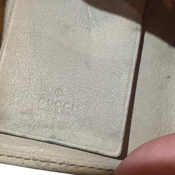 Authentic Gucci Key Holder - Picture 3 of 5